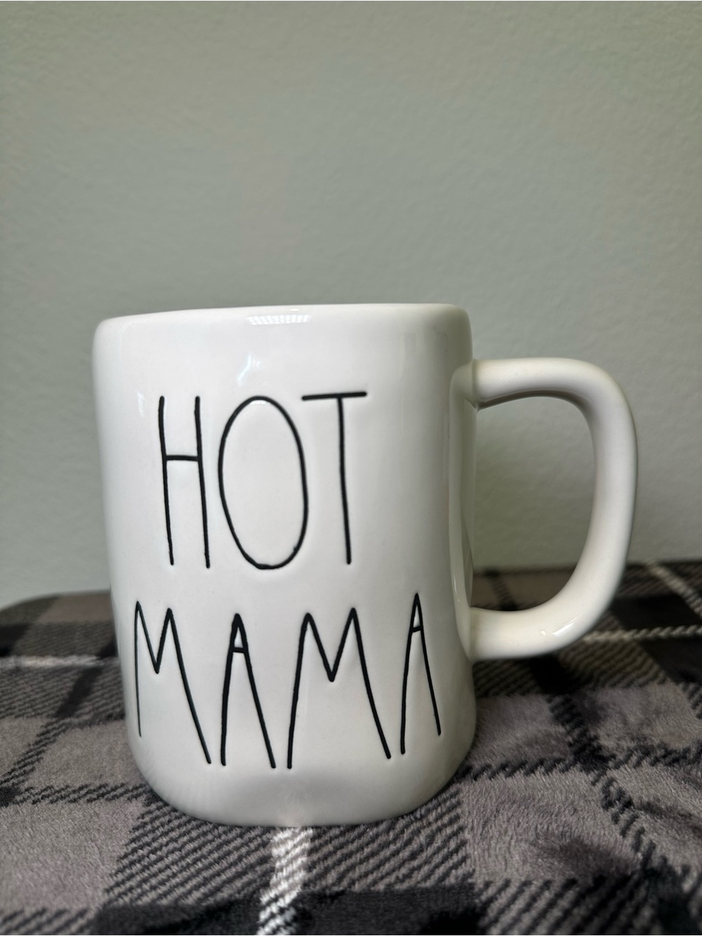 Rae Dunn "HOT MAMA" Tea Coffee Mug